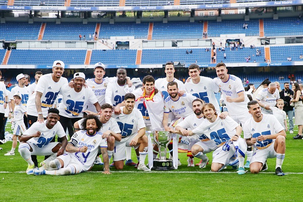 Il Real Madrid vince la Liga, Ancelotti entra nella leggenda: contro l’Espanyol pomeriggio di entusiasmo in vista del City