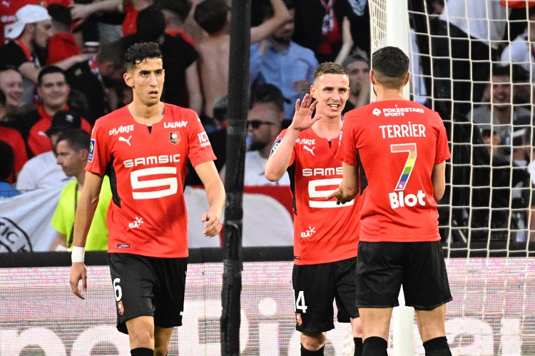 Ligue 1 incerta e spettacolare: cinque squadre in corsa per un posto in EL, Rennes ago della bilancia