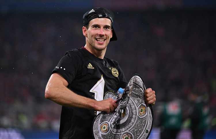 🚨 Goretzka salta la tournée col Bayern: il calciatore è stato operato al ginocchio