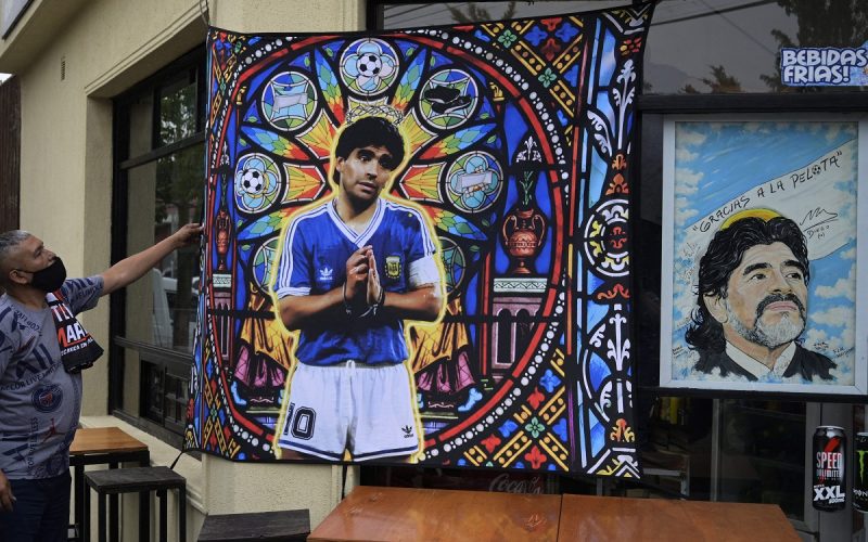 🔟 Nuovo omaggio a Maradona: aperto il Club Social Nápoles in Argentina