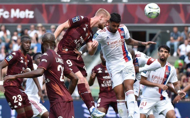 Il Benfica pensa al futuro: ufficiale Lacroix