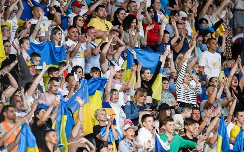 🏳️‍🌈 A Kiev torna il calcio: Shakthar Donetsk-Metalist ha aperto il campionato ucraino