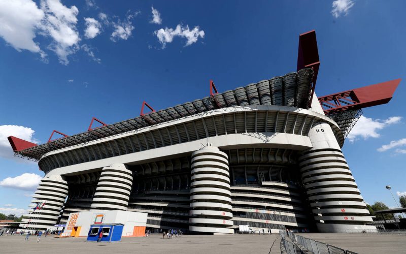 🔍 Gazzetta: “Possibile svolta per Inter e Milan: la ristrutturazione di San Siro è possibile”. Le ultime