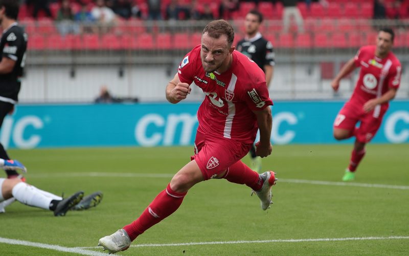 Goleador per caso: i difensori più decisivi in Europa in fase offensiva