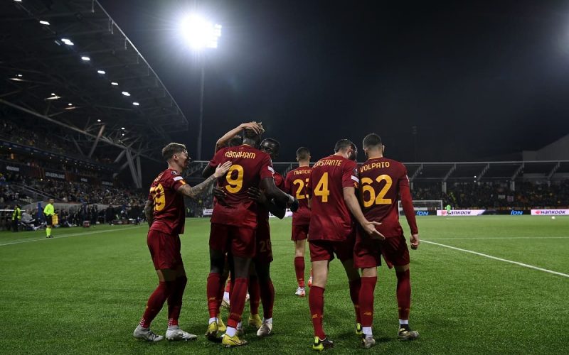 Le probabili formazioni di Roma-Ludogorets: Mourinho con l’attacco pesante, Gencev si affida a Thiago