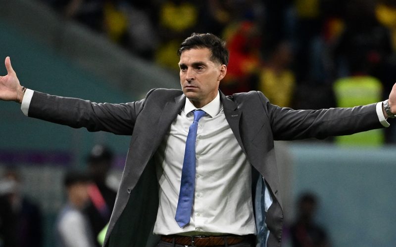 😢 Il CT dell’Uruguay: “I giocatori hanno dato tutto, usciamo con l’amaro in bocca”