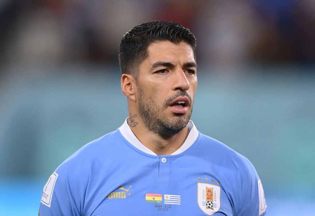 🤯 Uruguay, Bielsa sorprende tutti e fa fuori Luis Suarez: quanti centrocampisti tra i convocati