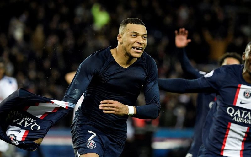 Neymar 🟥 e svista dell’arbitro nel finale, ma ci pensa Mbappé: PSG-Strasburgo termina 2-1