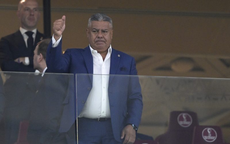 📷 Messi? No, il Presidente dell’AFA! Il tatuaggio di un tifoso argentino è già virale