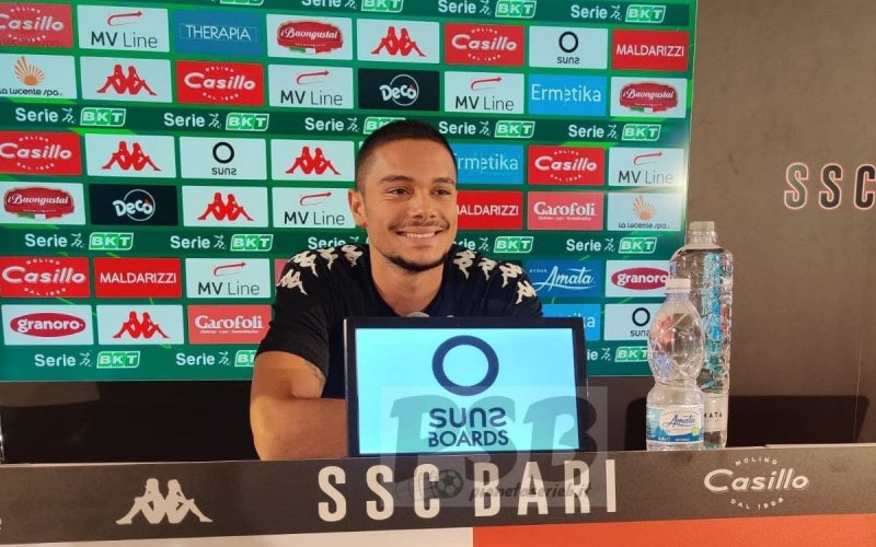 🧤Caprile lancia un messaggio al Napoli: “Qui è dove vorrei giocare in futuro”