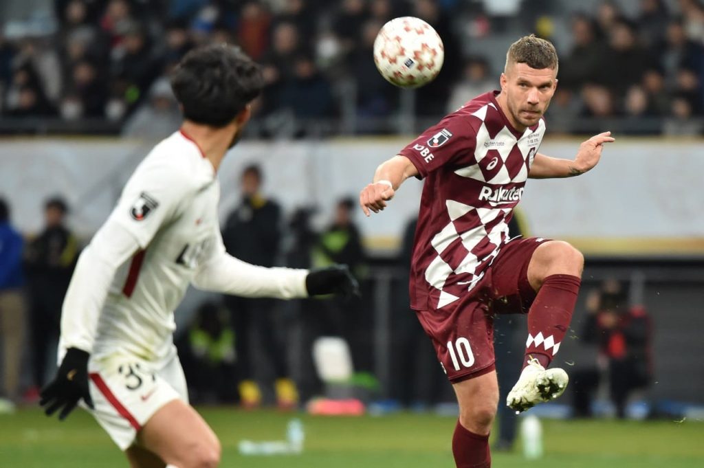 🎥 Podolski si ritira dal calcio giocato: il video è 🥹