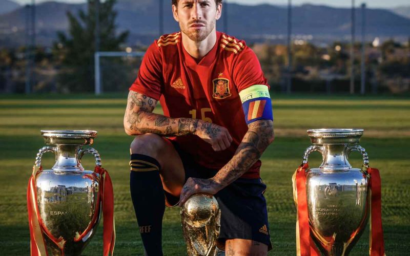 Sergio Ramos lascia la 🇪🇸 con polemica: “Il CT non punterà su di me a causa dell’età: calcio ingiusto”