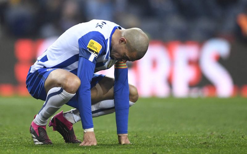 💥 Clamorosa accusa del Porto: “Campionato falsato: il VAR aiuta il Benfica e ci penalizza”