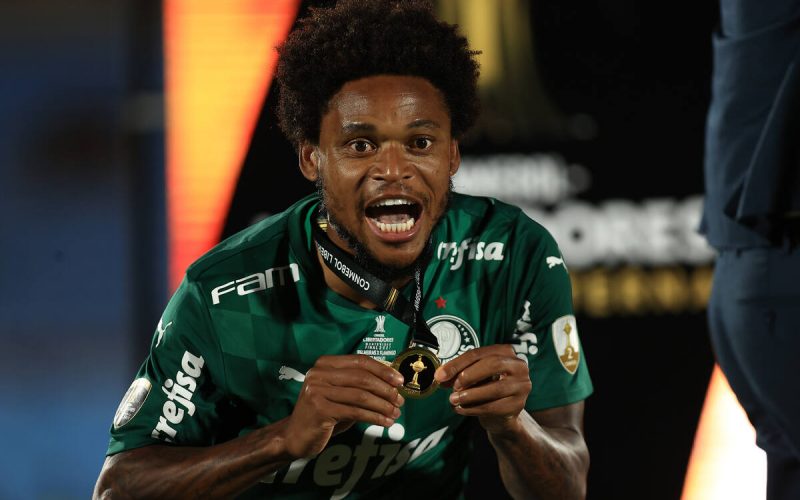 🇧🇷 Luiz Adriano torna a casa dopo 16 anni: è dell’Internacional