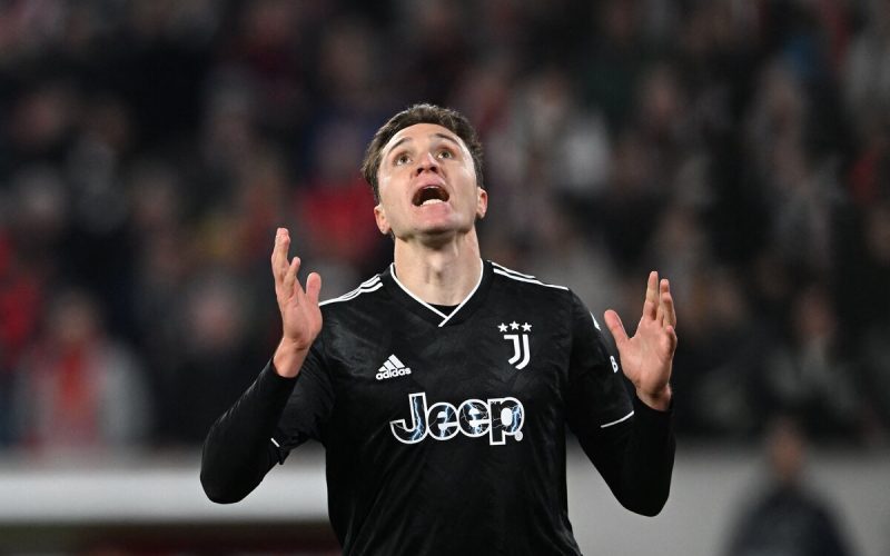 Inter-Juventus, le probabili formazioni: ballottaggi Dzeko-Lukaku e Milik-Chiesa, torna Bonucci dal 1′