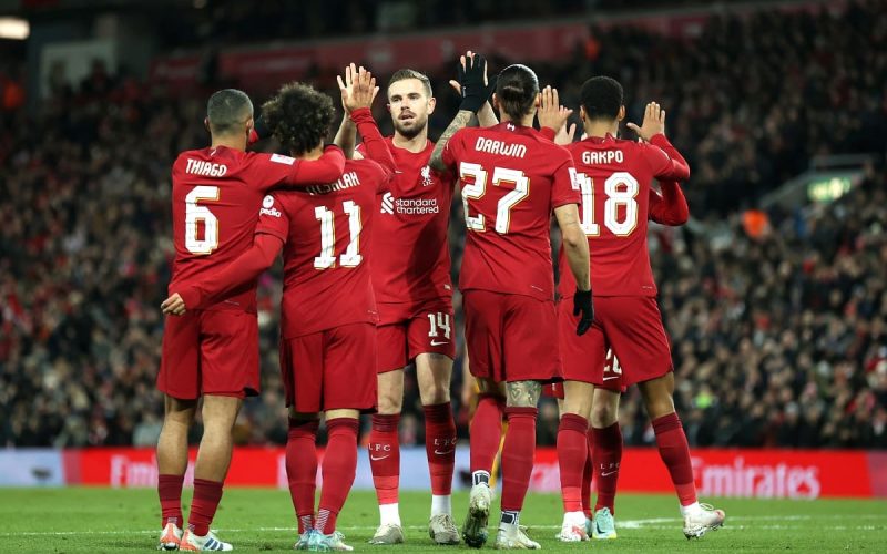 💣 Maxi-offerta dall’Arabia per Henderson: il calciatore ci pensa