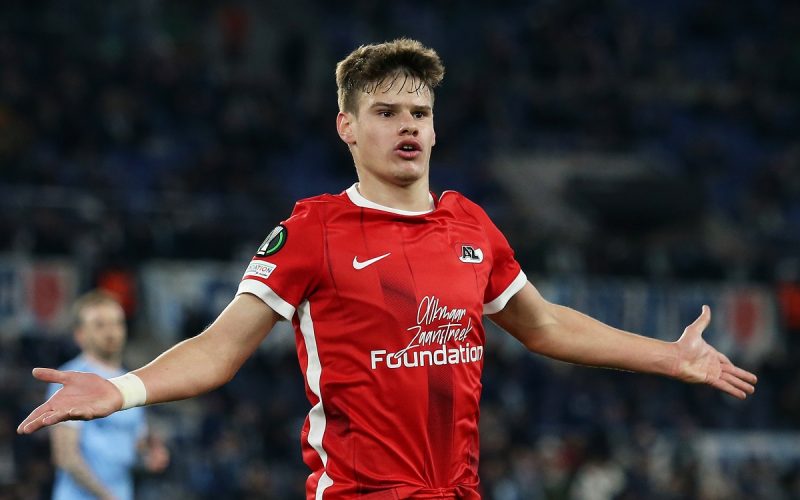 ⚪🔵 Sarri ha chiesto alla Lazio Kerkez: è lui il prescelto per la corsia sinistra