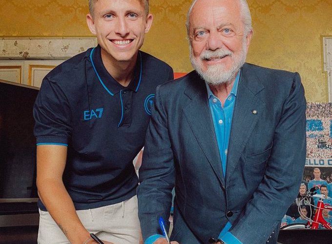 🚨 UFFICIALE: Jesper Lindstrom ha firmato col Napoli