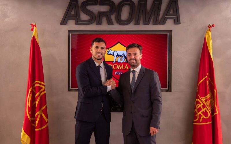 ✅ UFFICIALE – Paredes è della Roma: “Tornare qui è un’emozione”. E sceglie un numero ‘pesante’
