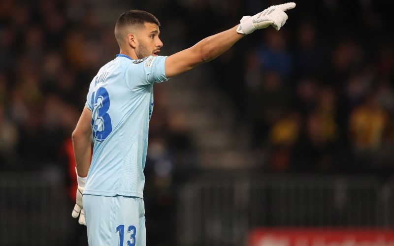 😱 Maledizione portiere per il Bayern: sfuma anche la pista Rulli! Il motivo