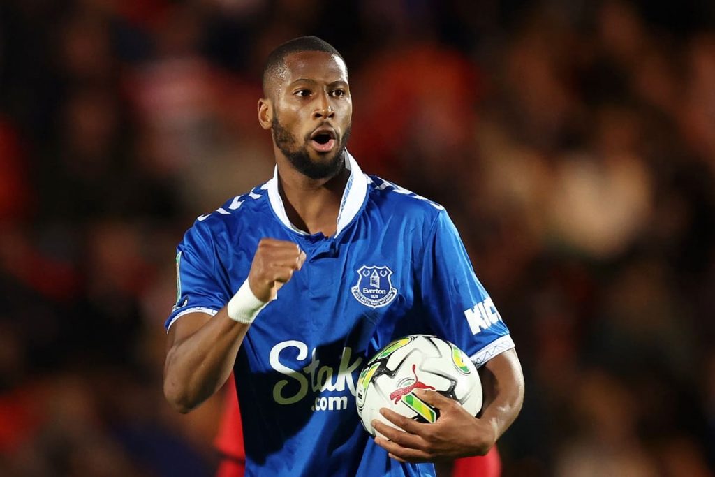 🟡🔴 Gazzetta – Roma, prende quota l’ipotesi di scambio tra Beto e Dovbyk. Raspadori l’alternativa