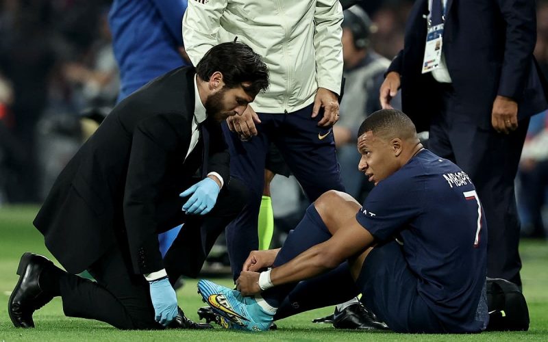 ❗ Luis Enrique sull’infortunio di Mbappé: “Ha dolore, ma non è nulla di serio”