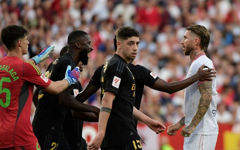 📸 Sergio Ramos ritrova il Real Madrid… ma litiga con Rüdiger: lo scontro col tedesco è 😱