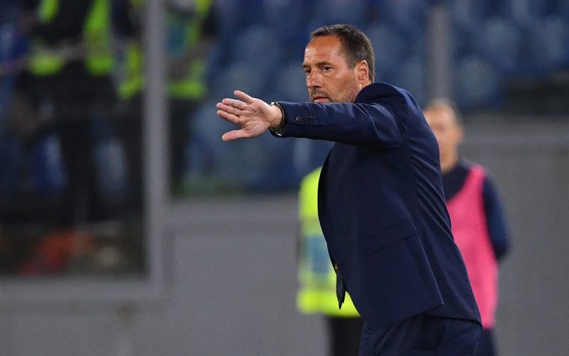 UFFICIALE – L’Ajax prova a risollevarsi: van t’Schip nuovo allenatore