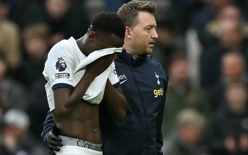 ​😢 Sarr segna ma esce in lacrime per infortunio: è a rischio per la Coppa d’Africa