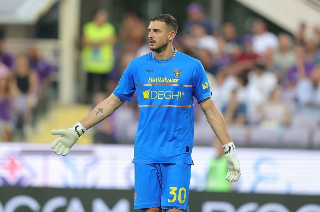 🧤 Torino, obiettivo portiere per l’estate: D’Aversa vuole Falcone del Lecce. I dettagli