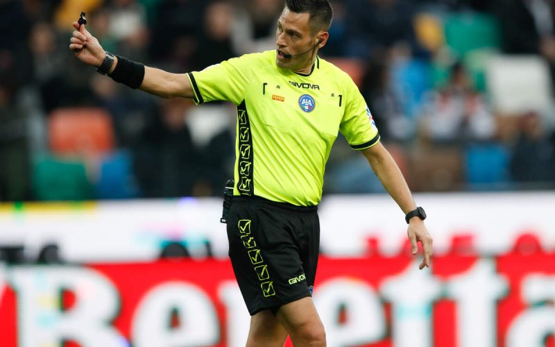 🔍 Serie A, le designazioni arbitrali per la 22^ giornata: Mariani per Juve-Napoli, Milan-Roma a Colombo