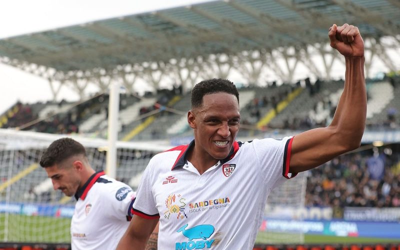 ​🤕 Tegola Cagliari: infortunio per Yerry Mina, il colombiano ha interrotto l’allenamento