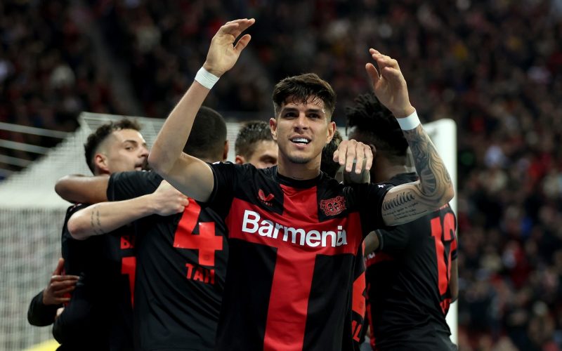 🔥 L’agente di Hincapié svela: “Era nel mirino del Napoli, si è parlato anche di Inter…”