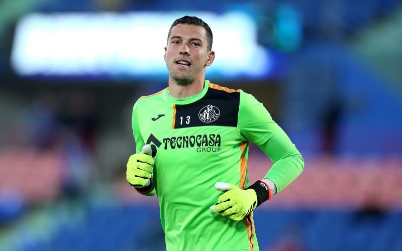 😱 Spaventoso scontro in Getafe-Maiorca: impatto Larin-Soria, ambulanza in campo