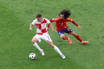 🎥 UFFICIALE: Stanišić rinnova col Bayern Monaco fino al 2029. “Qui per restare”