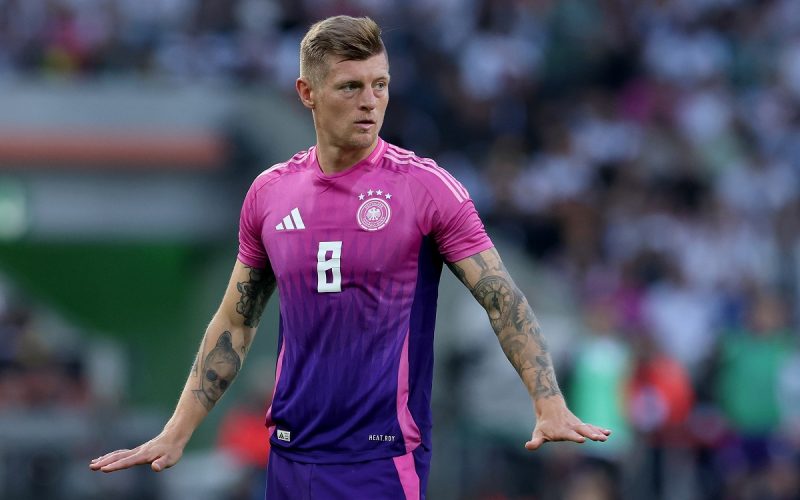 💔 Toni Kroos appende gli scarpini al chiodo con l’amaro in bocca: Germania eliminata