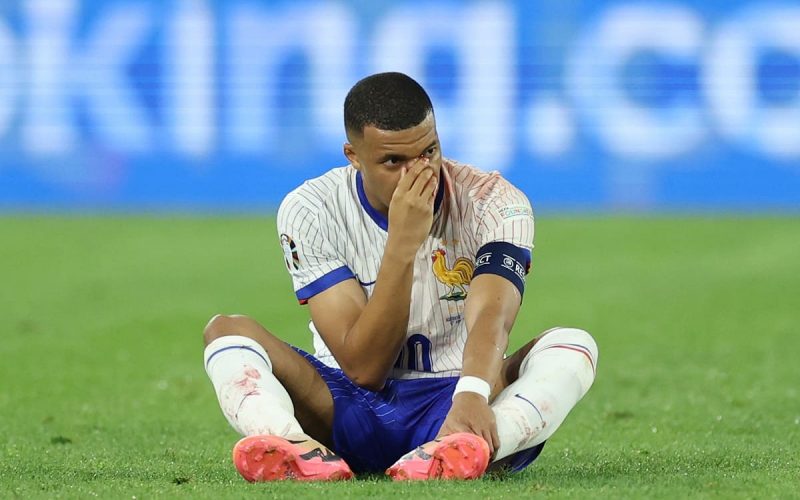 ❌ Mbappé non potrà indossare la maschera della Francia: le ultime