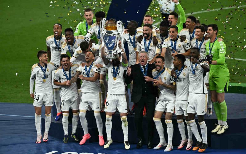 🤑 Il Real Madrid è il primo club di calcio a superare un miliardo di euro di ricavi