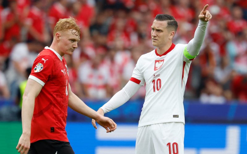 🤯 Polonia-Croazia, pari da montagne russe nel segno della Serie A: Zielinski, Sosa e Zalewski in gol