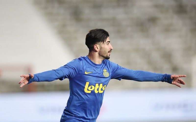 🚨 UFFICIALE – Amoura è un nuovo giocatore del Wolfsburg