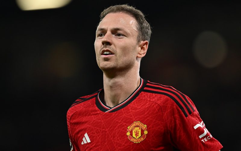 😢 Una leggenda del Man Utd ai saluti: Evans si ritira dal calcio giocato