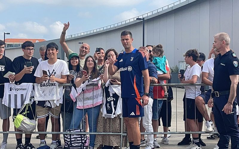 🦓 Thiago Motta: “Sento una grossa responsabilità. Primi giorni bellissimi”