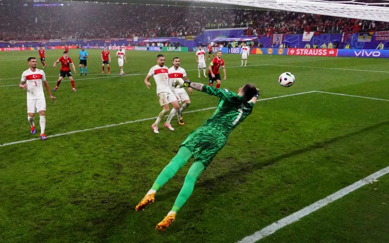 Günok ‘come Gordon Banks’: parata folle su Baumgartner, il valore dell’xGOT è 🤯