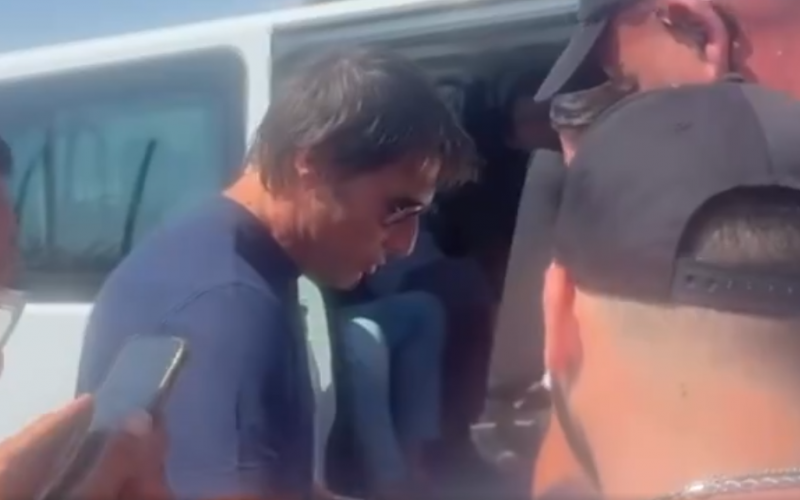 🎥 Conte arrivato a Castel Volturno: selfie e autografi coi tifosi del Napoli