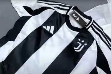 ⚪️⚫️ C’è la data di presentazione del nuovo Home Kit della Juventus! Sullo sponsor…