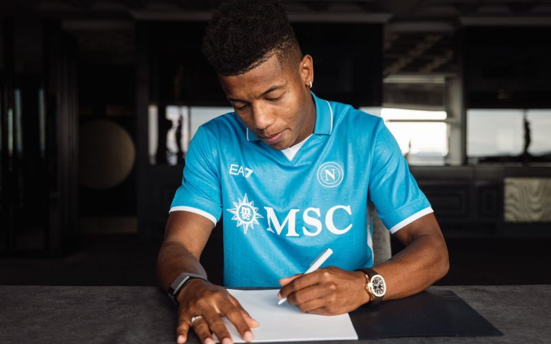 ✅️ UFFICIALE: David Neres è un nuovo calciatore del Napoli. Le cifre