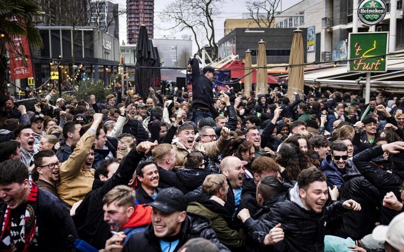 🤯 Decisione SHOCK in Olanda, Feyenoord-Ajax rinviata: il motivo