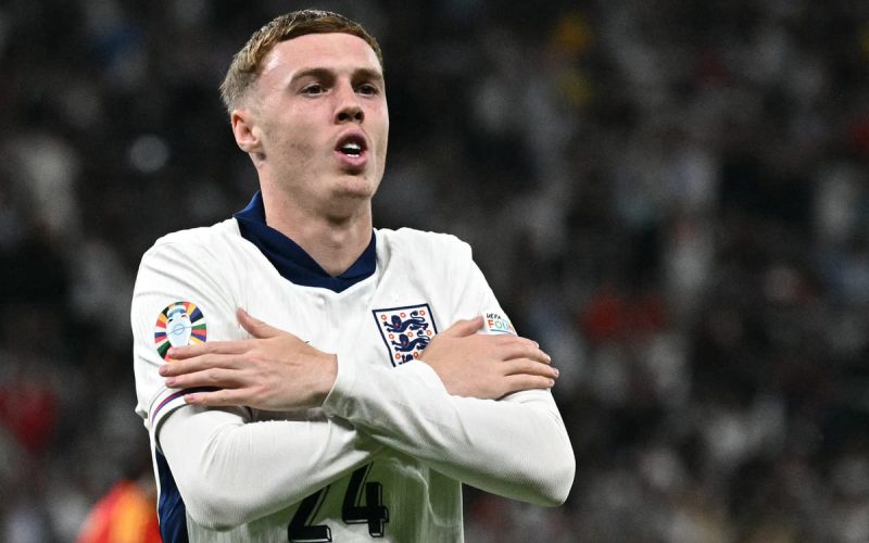 🏴󠁧󠁢󠁥󠁮󠁧󠁿 Cole Palmer è stato premiato come miglior giocatore inglese dell’anno 📸