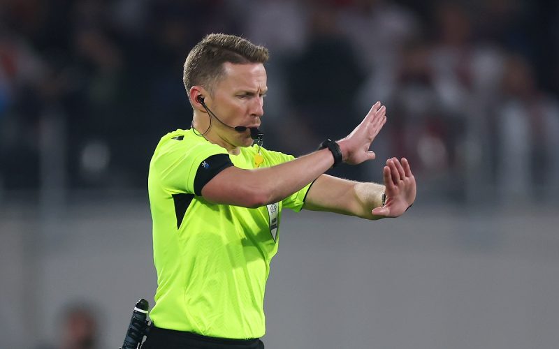 🚨 Champions, le designazioni arbitrali: Hernandez per la Juve, Eskas per il Milan