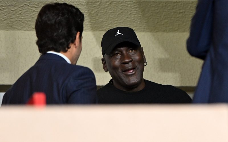 Ospite 😮 per Monaco-Barcellona: al Louis II c’è Michael Jordan 🐐